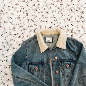sherpa collar jean jacket